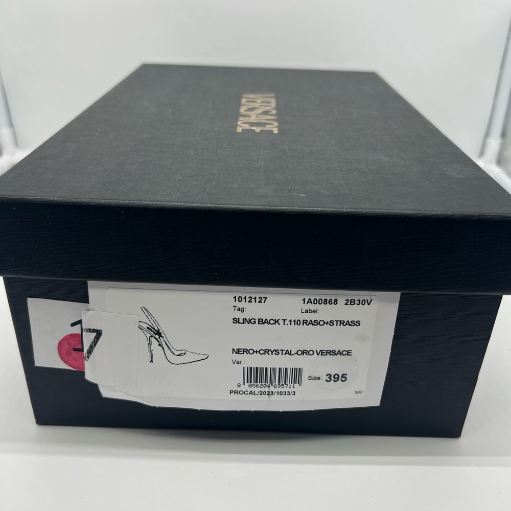 NIB VERSACE Medusa Crystal Embellished '95 Black Satin Slingback Pumps sz 39.5 - Picture 4 of 17